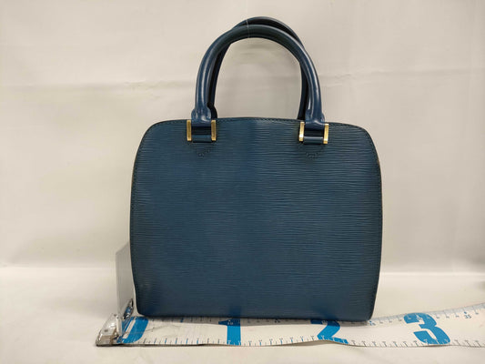 LOUIS VUITTON Pont Neuf Blue Handbag with Gold Hardware and Epi Leather, M52055