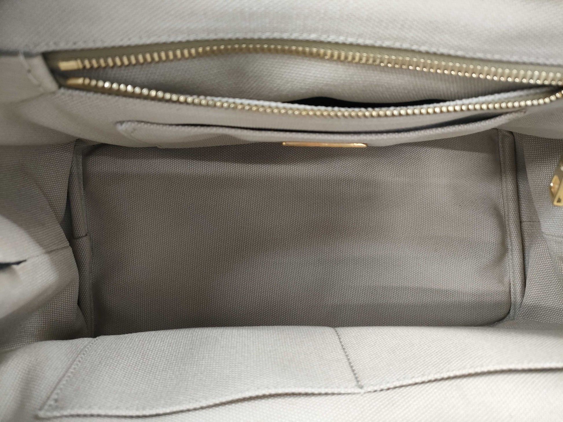 PRADA Beige Canapa 2-Way Handbag in Canvas B2439O