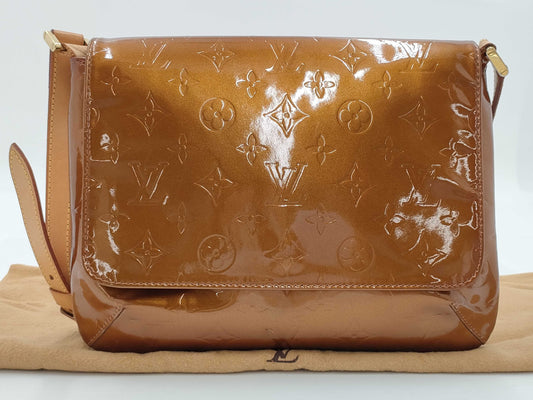 LOUIS VUITTON Monogram Vernis Thompson Street Shoulder Bag in Bronze with Gold Hardware, M91124 CA0090, Dust Bag