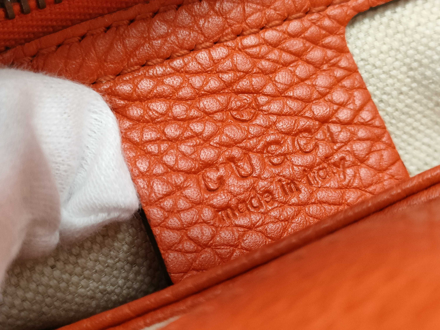GUCCI GG Marmont Shoulder Bag in Orange Calfskin with Gold Hardware