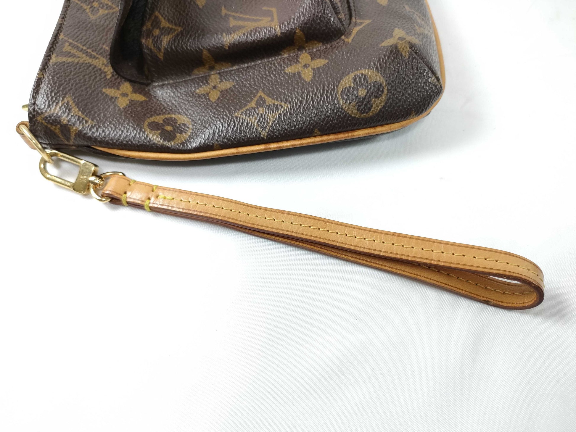 LOUIS VUITTON M 51901 Monogram LV Pouch x 1 Pouch