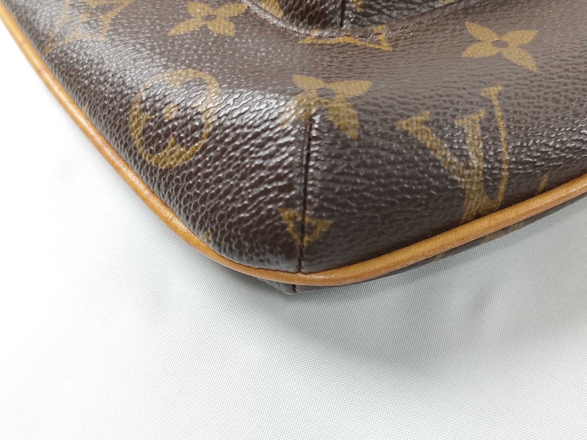 LOUIS VUITTON M 51901 Monogram LV Pouch x 1 Pouch