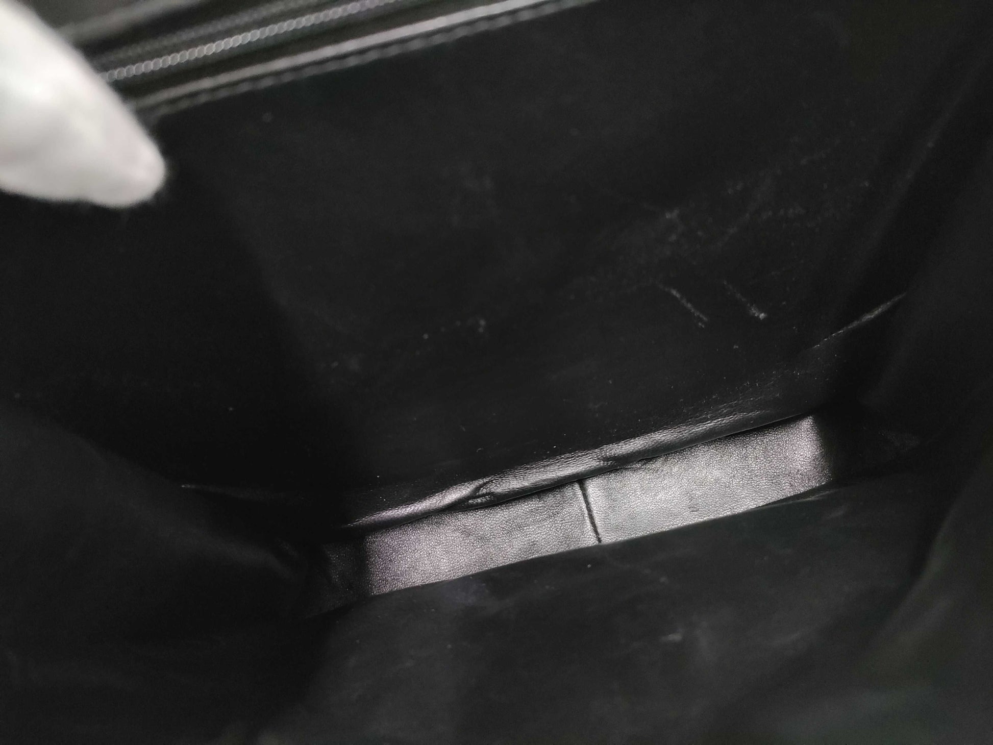 CHANEL Double-Face Matelasse Caviar Leather Shoulder Bag in Black with GD Hardware, No. 4