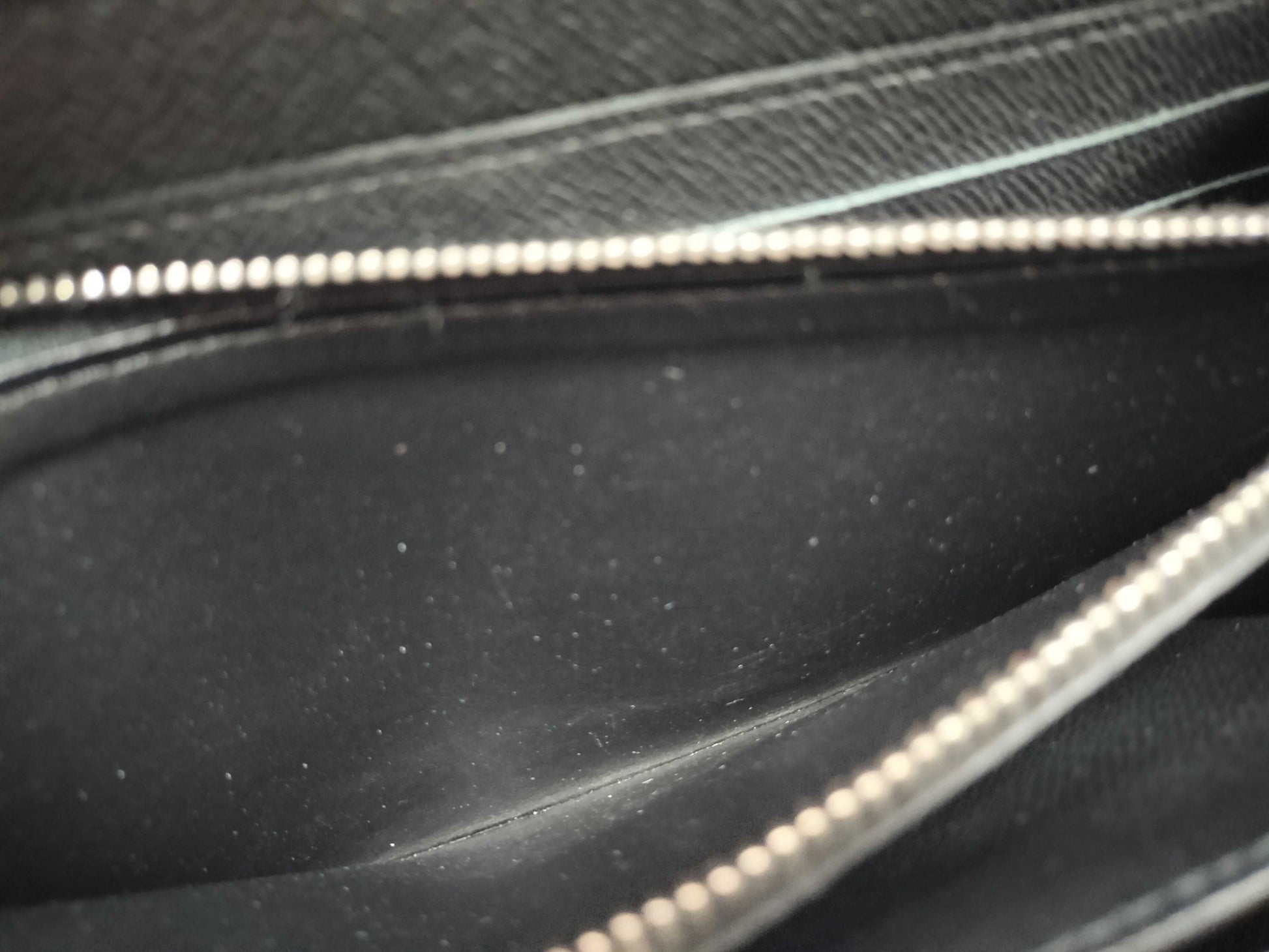 LOUIS VUITTON M61698 Monogram Eclipse Zippy XL M61698 CA3199 Wallet/Second Bag