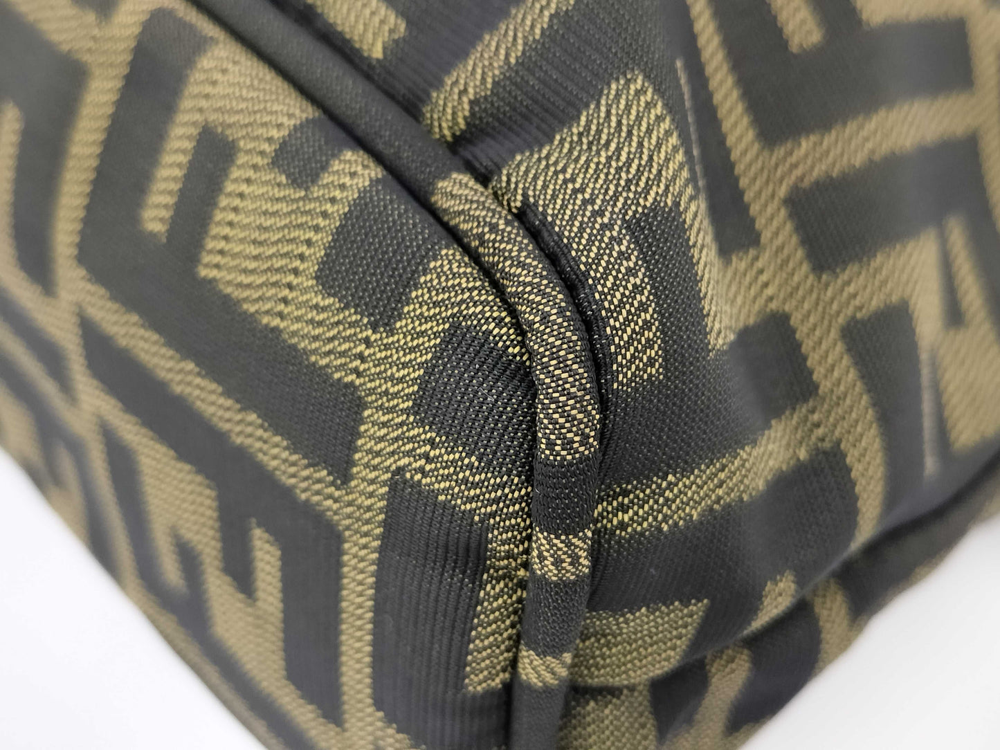 FENDI FF hardware Zucca tote bag