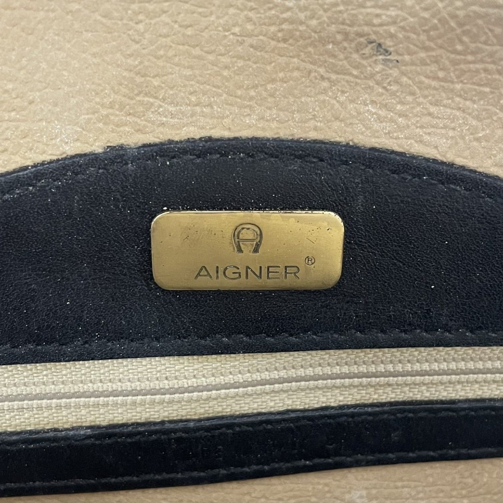 AIGNER shoulder bag shoulder bag