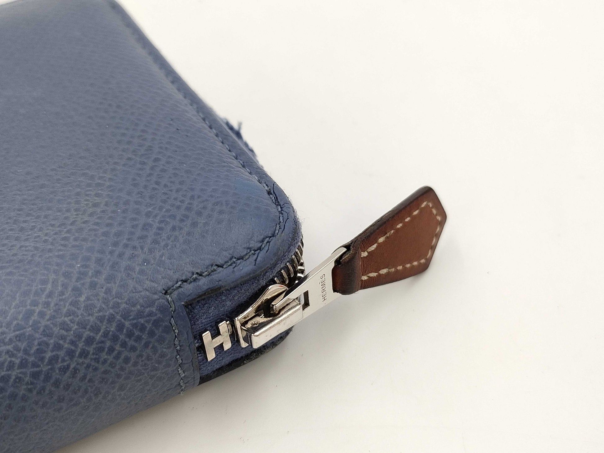 HERMES Azap Silkin Compact Wallet with C Stamp