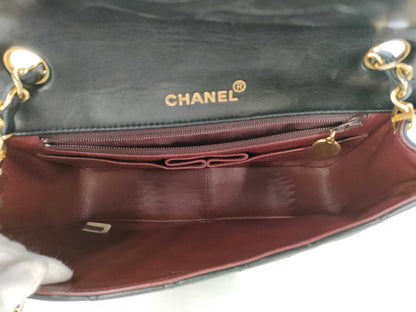 CHANEL Full Flap Matelasse Chain Shoulder Bag Lamb Shoulder Bag