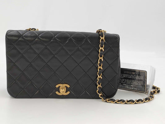 CHANEL Full Flap Matelasse Chain Shoulder Bag Lamb Shoulder Bag