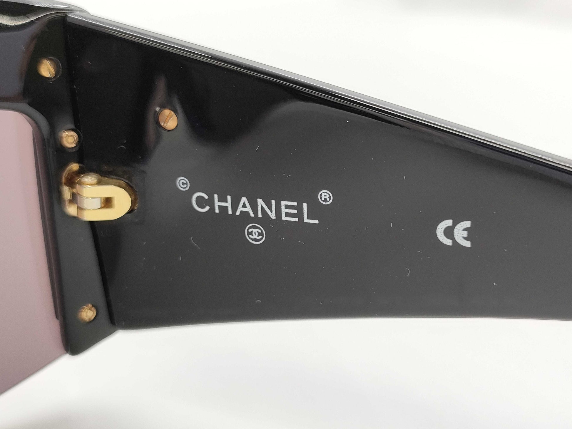  CHANEL Chain Sunglasses Black Sunglasses/Eyewear