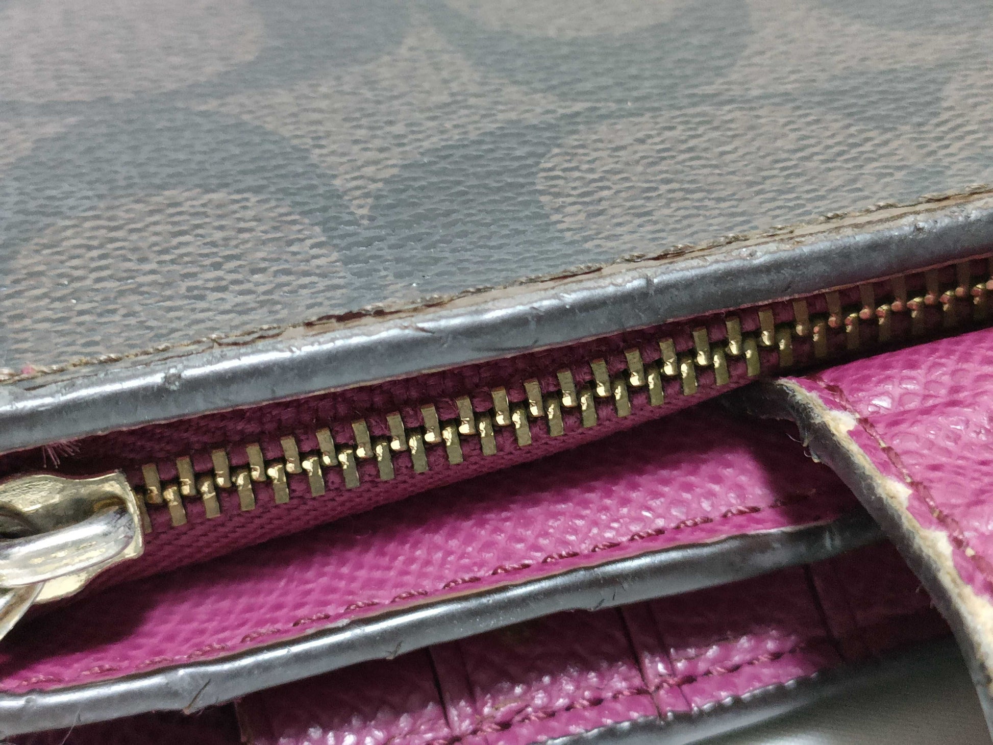 COACH folding wallet