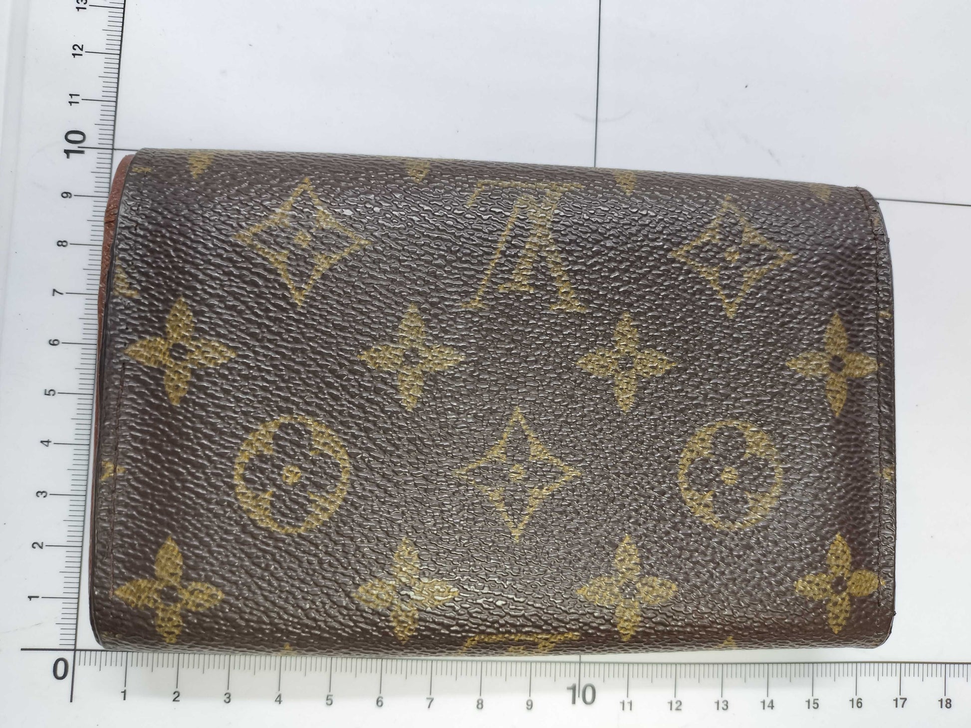 LOUIS VUITTON Monogram Louis Vuitton Monogram M61730 Porte-Monoviet-Tresor Wallet