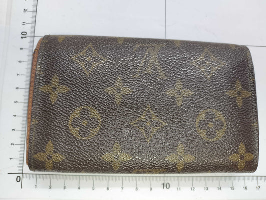 LOUIS VUITTON Monogram Louis Vuitton Monogram M61730 Porte-Monoviet-Tresor Wallet