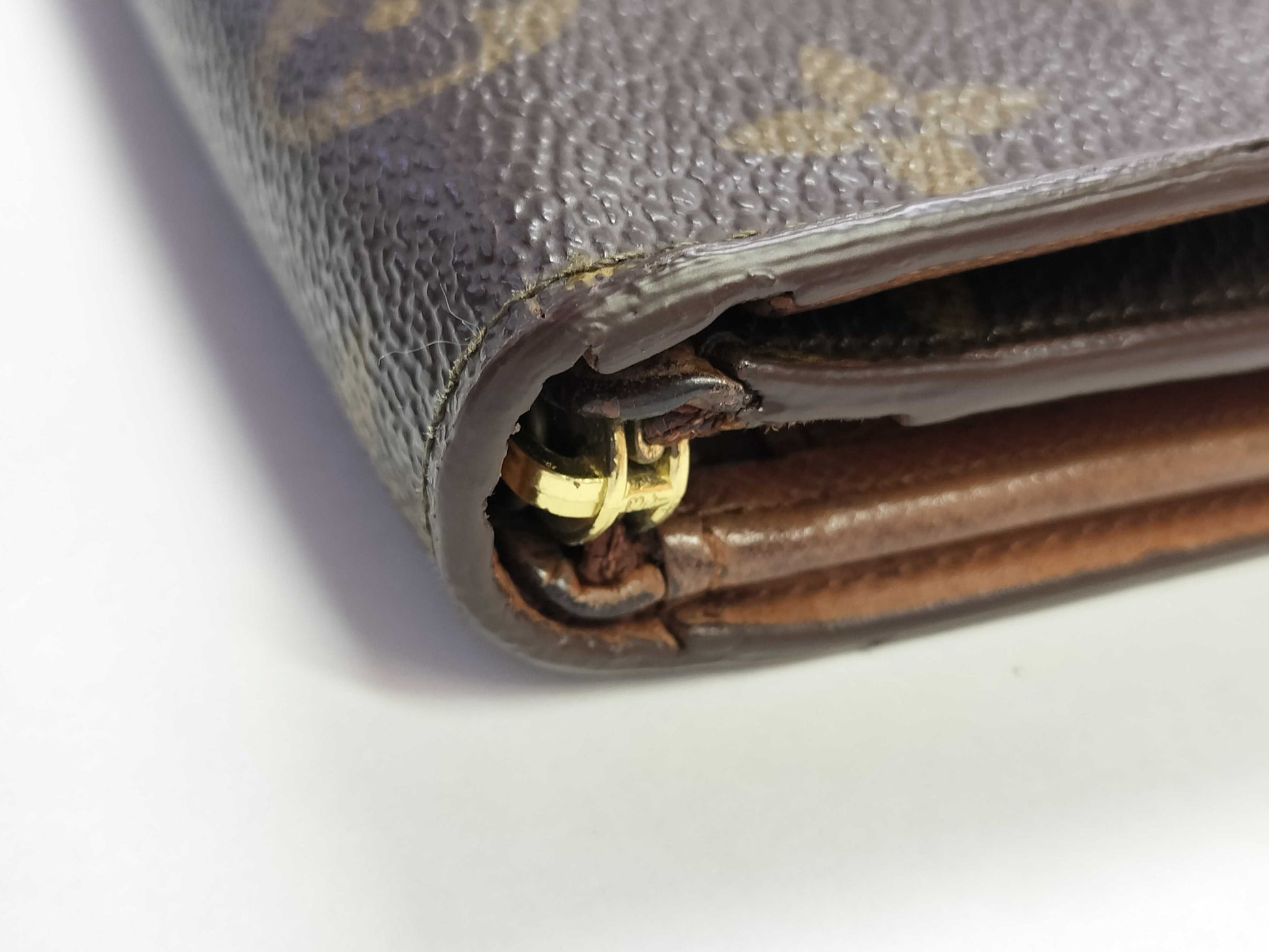 LOUIS VUITTON Monogram Louis Vuitton Monogram M61730 Porte-Monoviet-Tresor Wallet