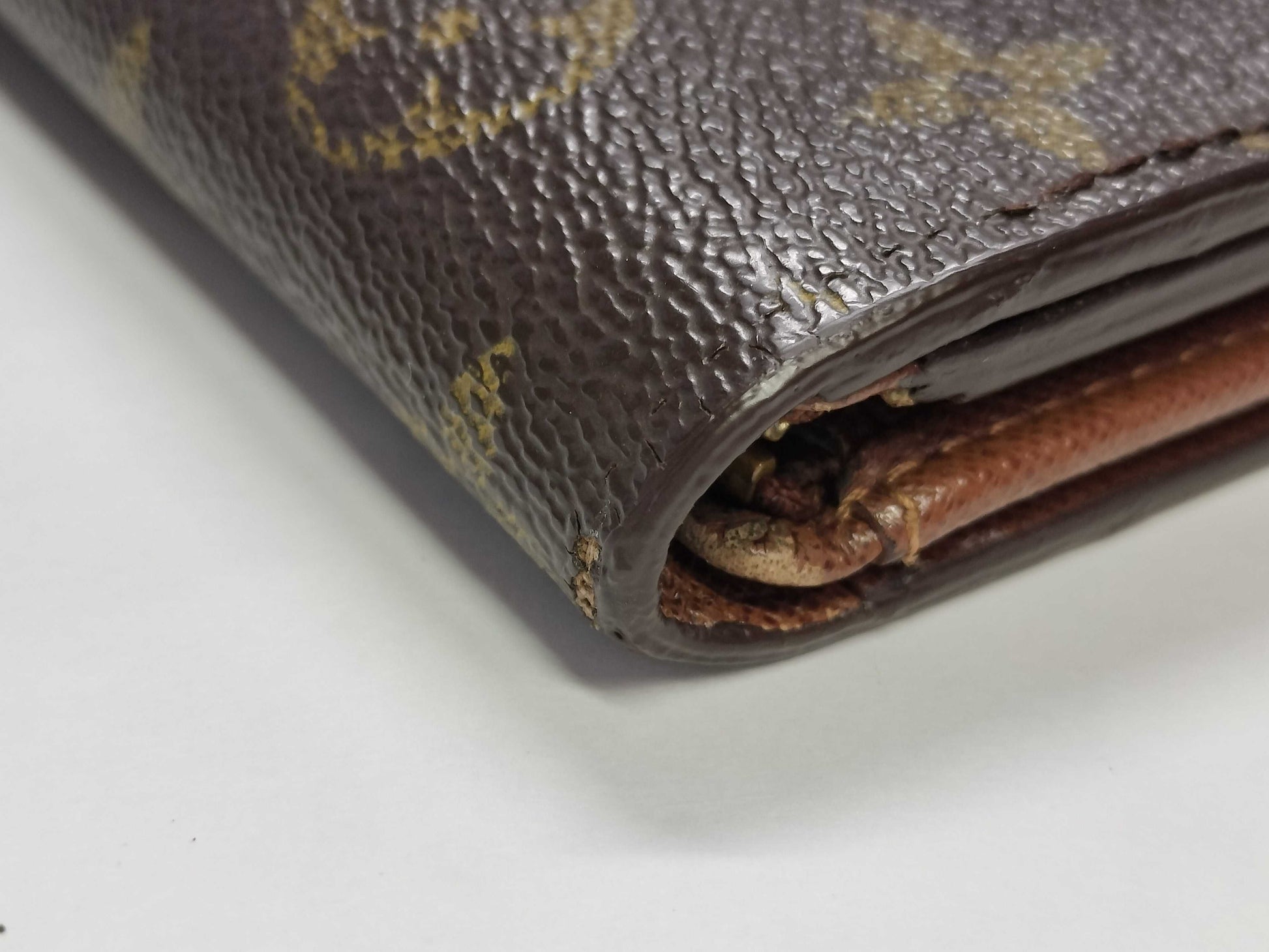 LOUIS VUITTON Monogram Louis Vuitton Monogram M61730 Porte-Monoviet-Tresor Wallet