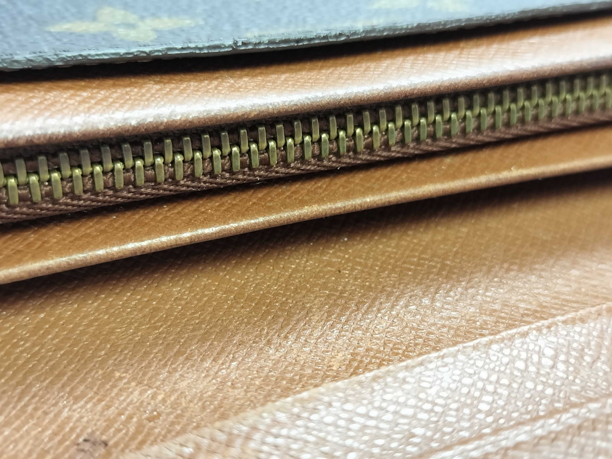 LOUIS VUITTON Monogram Louis Vuitton Monogram M61730 Porte-Monoviet-Tresor Wallet
