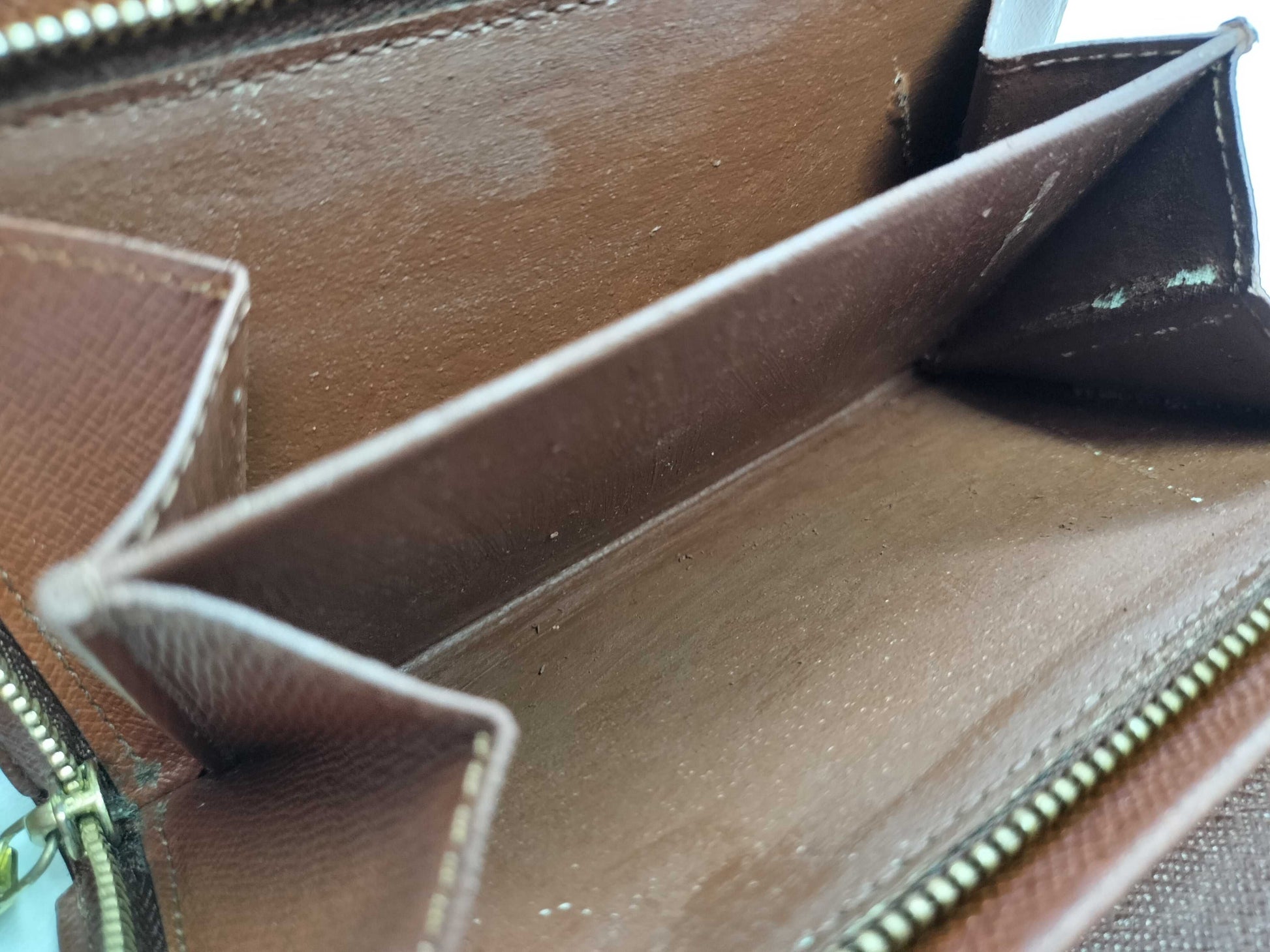 LOUIS VUITTON Monogram Louis Vuitton Monogram M61730 Porte-Monoviet-Tresor Wallet