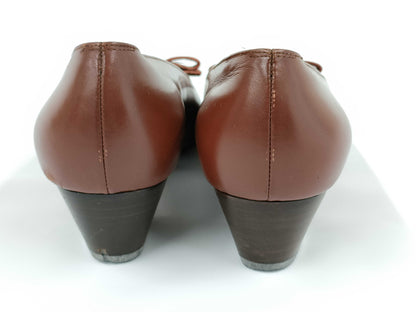 Salvatore Ferragamo pumps size 6.5 pumps