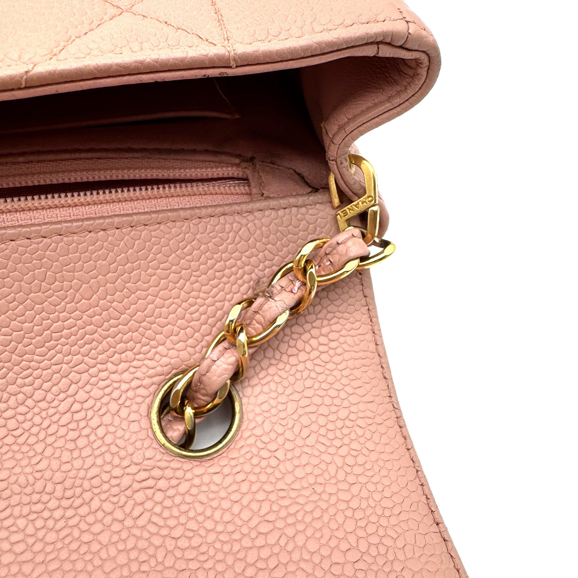 CHANEL Diana Matelasse 25 Chain Caviar Skin Pink Shoulder Bag