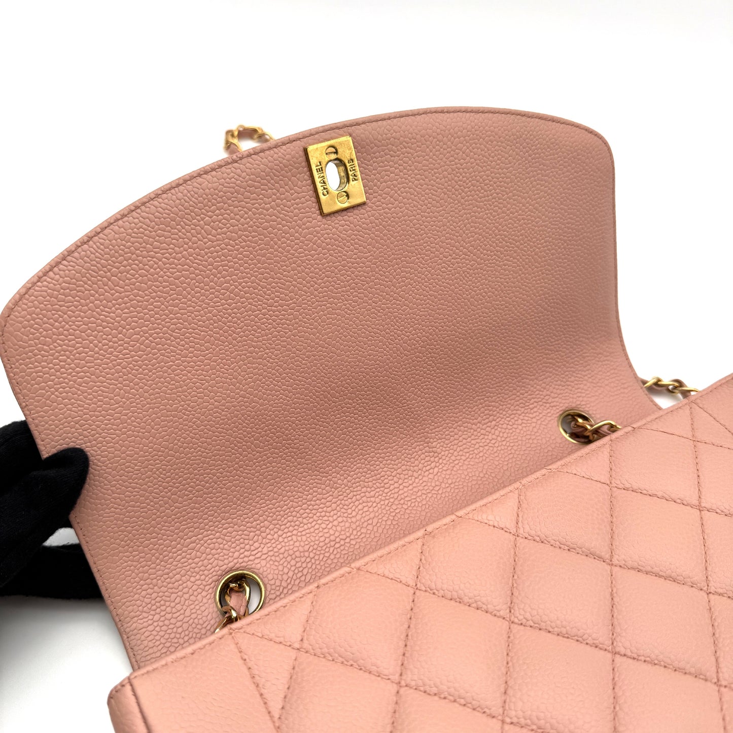 CHANEL Diana Matelasse 25 Chain Caviar Skin Pink Shoulder Bag
