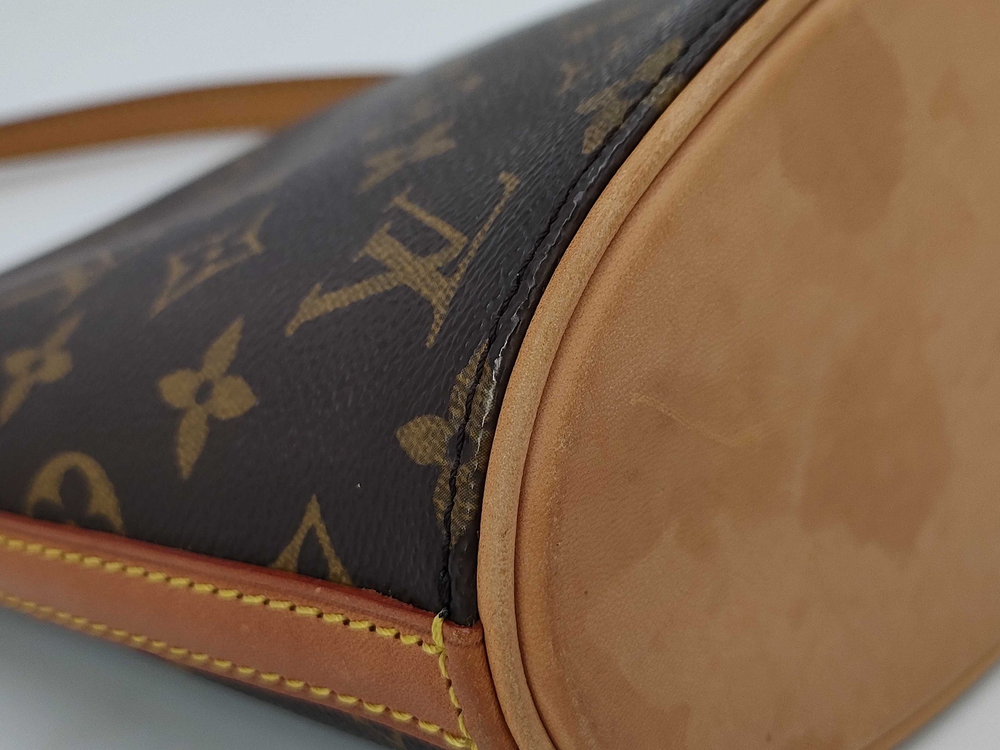 LOUIS VUITTON Monogram Drouot M51290 Shoulder Bag