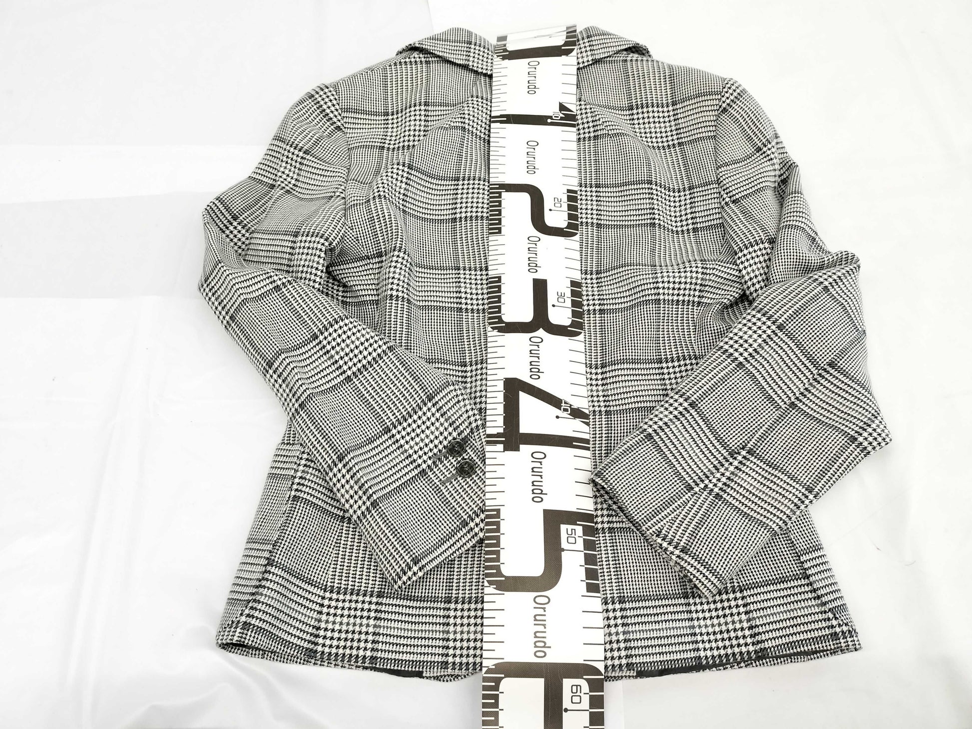 GIORGIO ARMANI Check Jacket with Hanger, Size 38