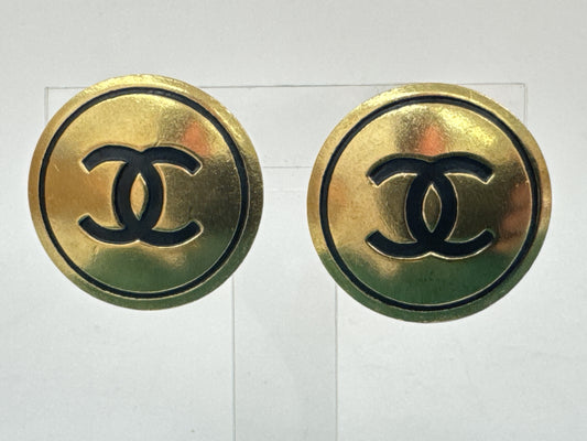 CHANEL Coco Black Gold Earrings with Rice, 94P