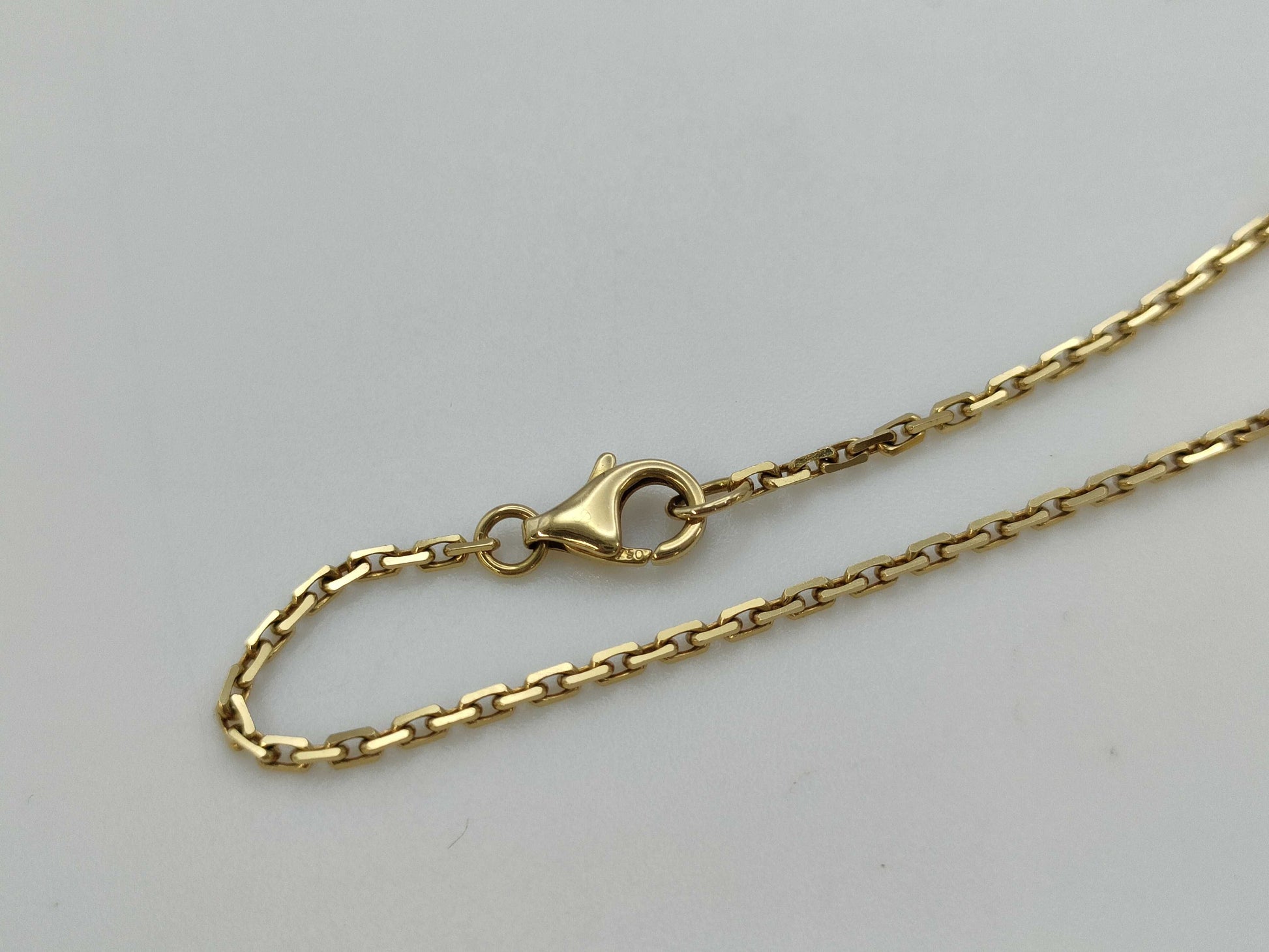 Cartier Baby Love Diamond Necklace in Yellow Gold and Au750, 6.7g 