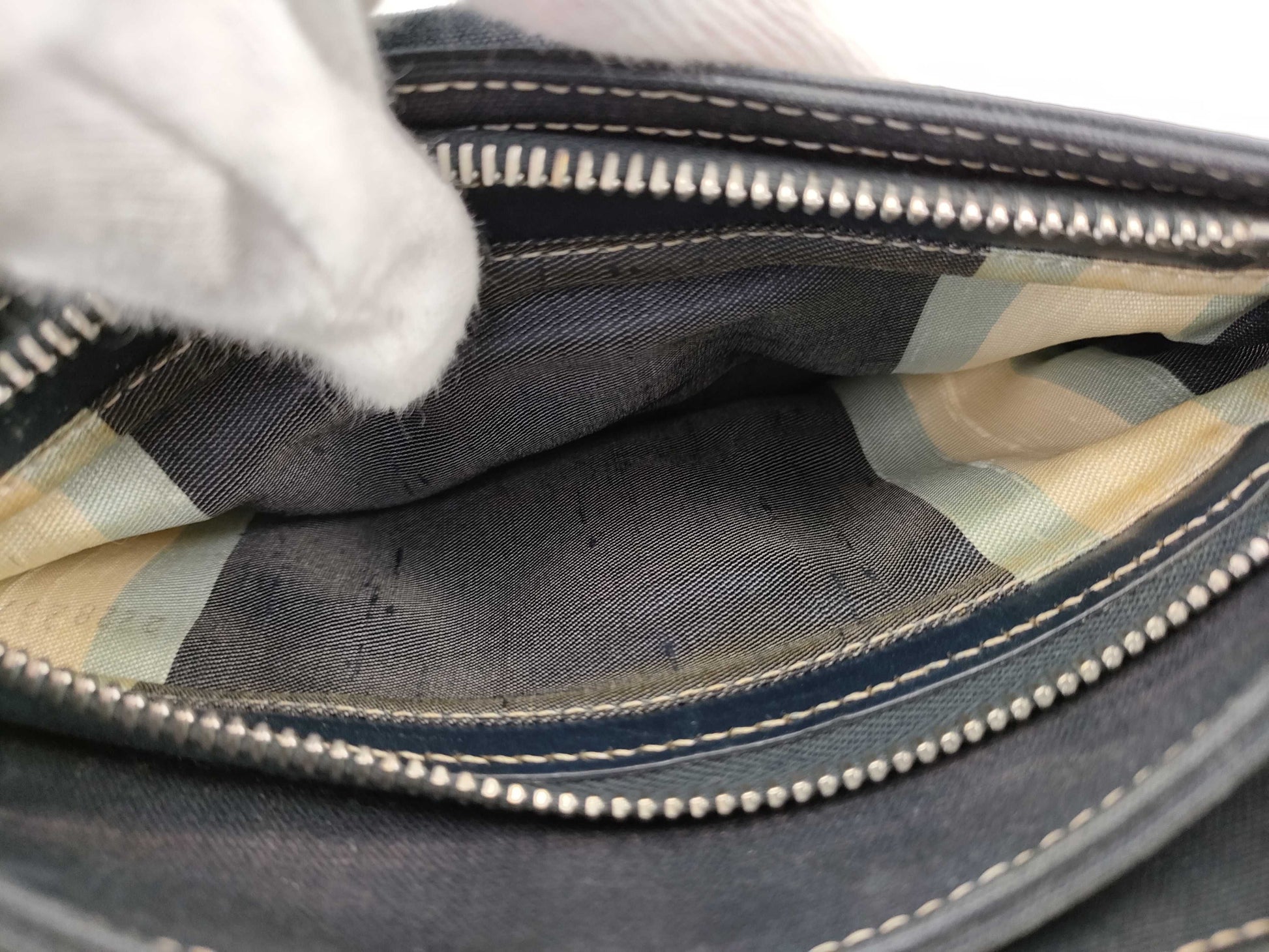 FENDI Mamma FENDI Canvas Baguette Blue Shoulder Bag