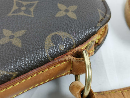 LOUIS VUITTON M 51290 Monogram Drouot Shoulder Bag