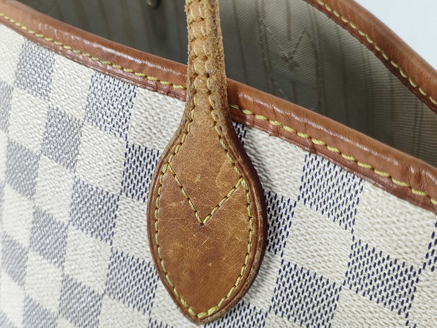 LOUIS VUITTON N 41361 Damier Azur LOUIS VUITTON N51107 Azur Neverfull MM Tote Bag