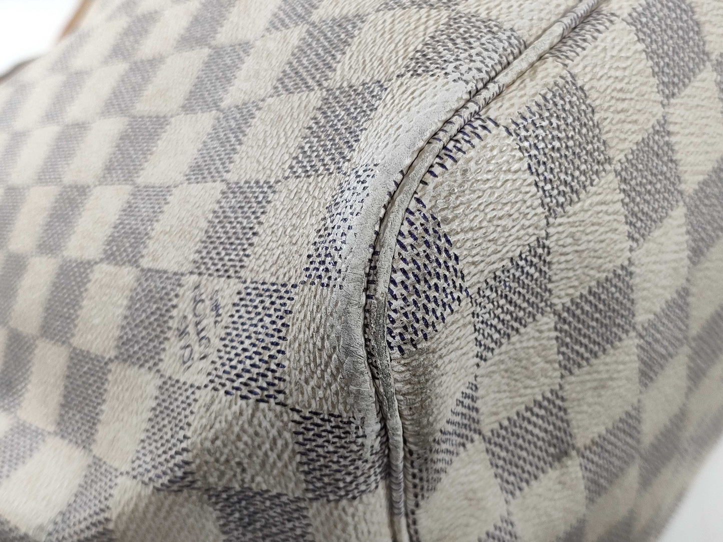 LOUIS VUITTON N 41361 Damier Azur LOUIS VUITTON N51107 Azur Neverfull MM Tote Bag