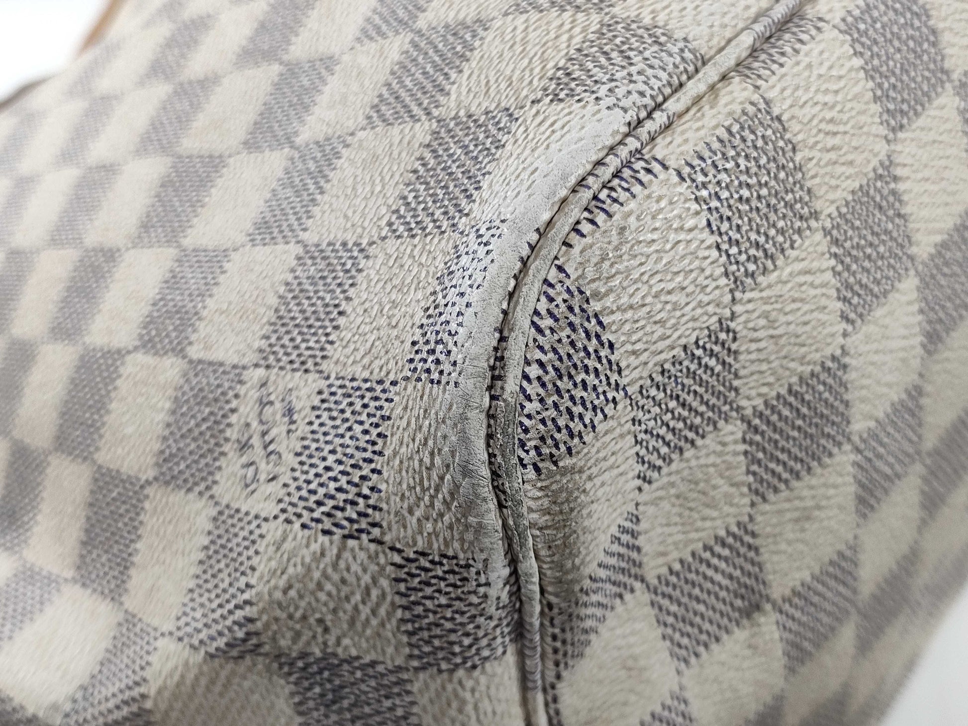 LOUIS VUITTON N 41361 Damier Azur LOUIS VUITTON N51107 Azur Neverfull MM Tote Bag