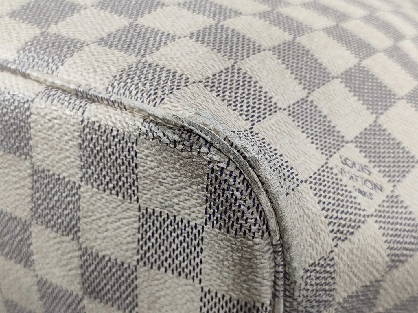 LOUIS VUITTON N 41361 Damier Azur LOUIS VUITTON N51107 Azur Neverfull MM Tote Bag