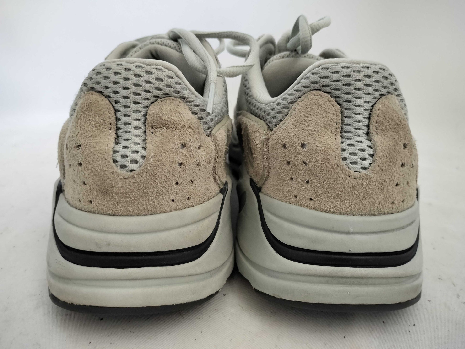 26.5cm adidas YEEZY BOOST 700 26cm Salt Sneakers