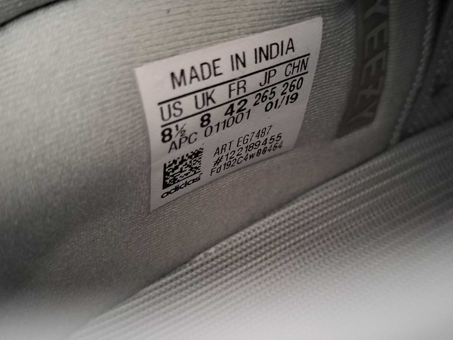 26.5cm adidas YEEZY BOOST 700 26cm Salt Sneakers