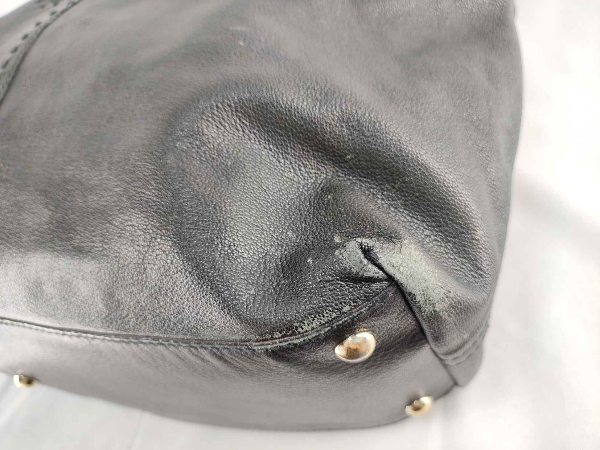 SAINT LAURENT Drawstring Leather Handbag