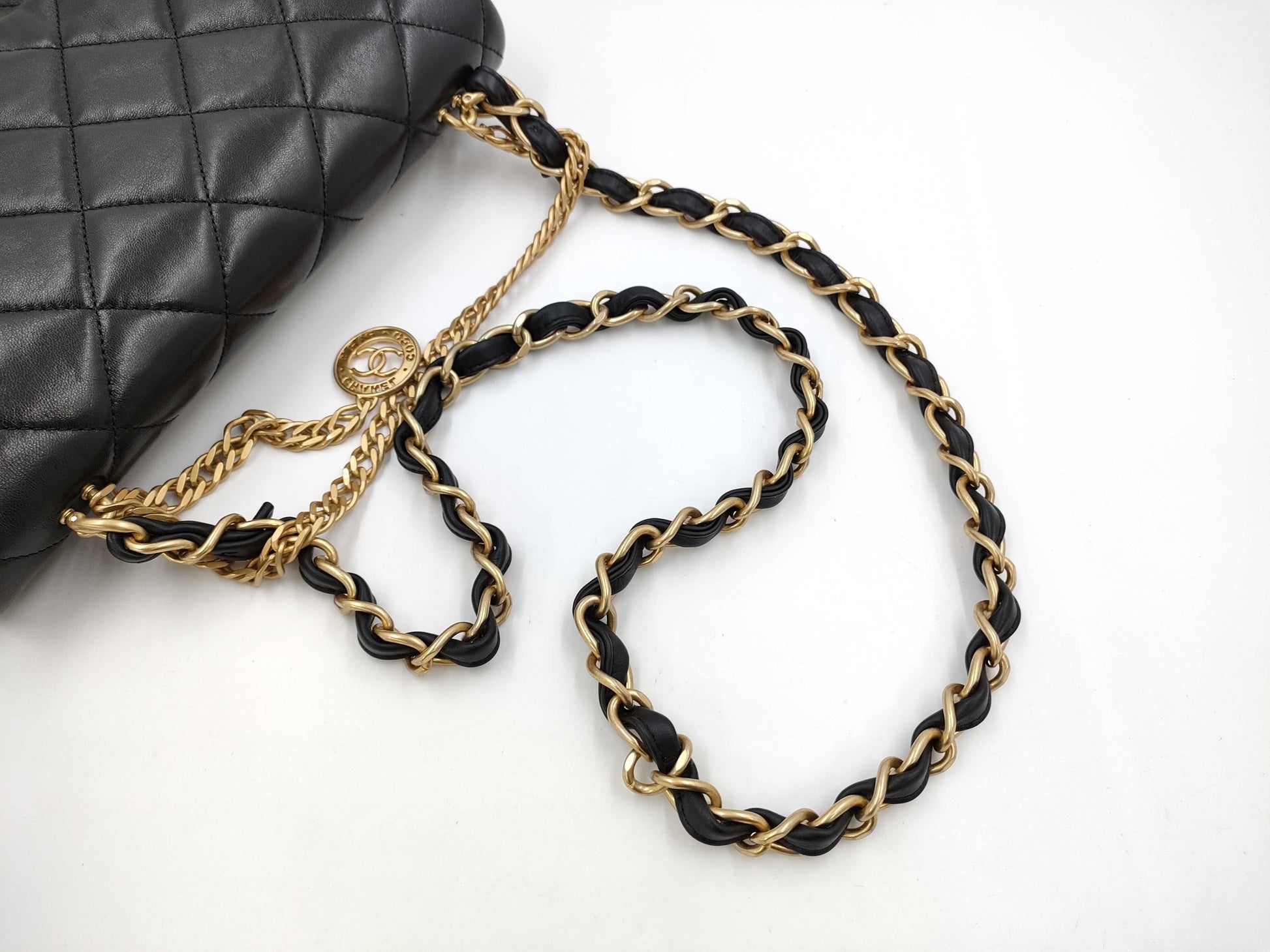 CHANEL Matelasse Chain Shoulder Bag in Black Lamb