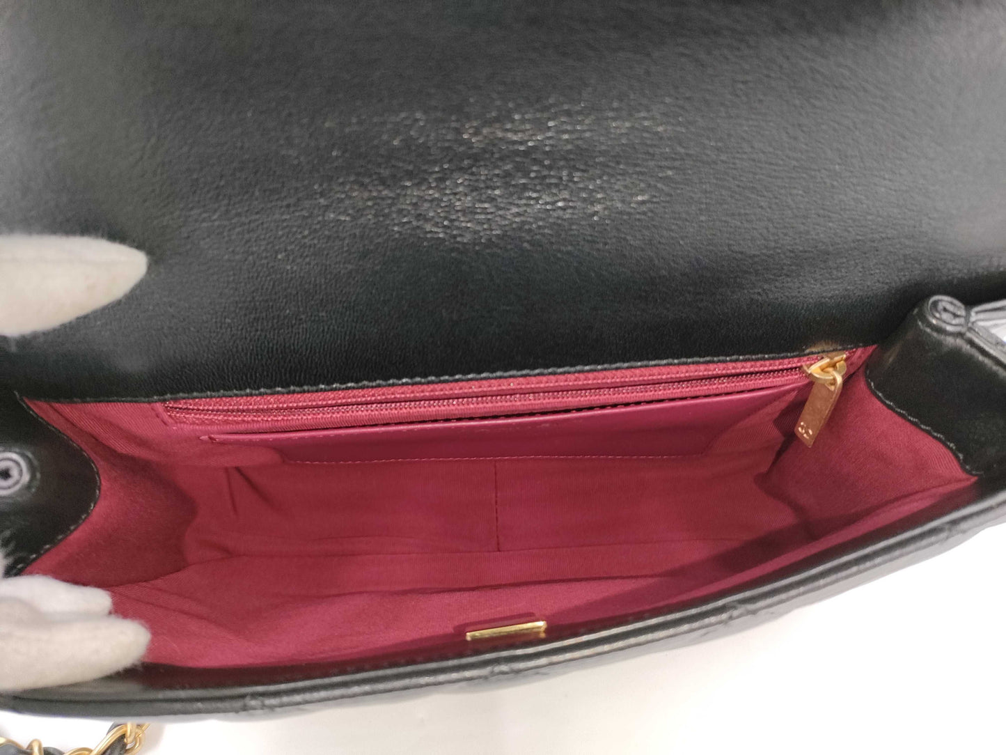 CHANEL Matelasse Chain Shoulder Bag in Black Lamb