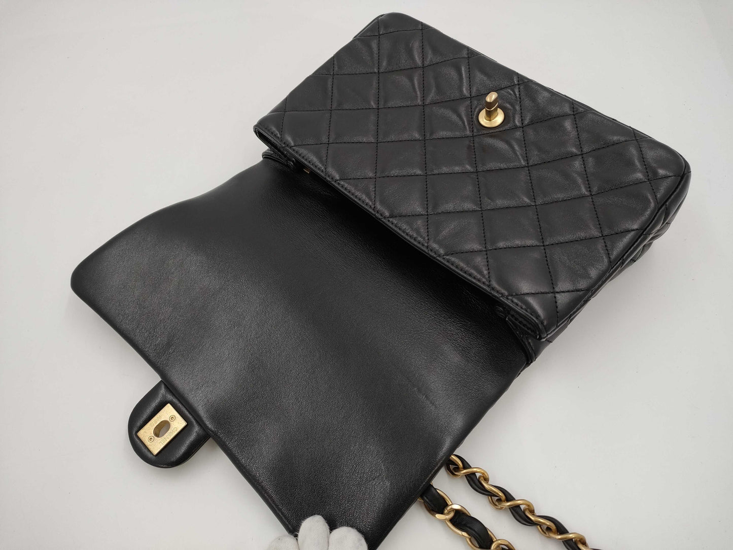 CHANEL Matelasse Chain Shoulder Bag in Black Lamb