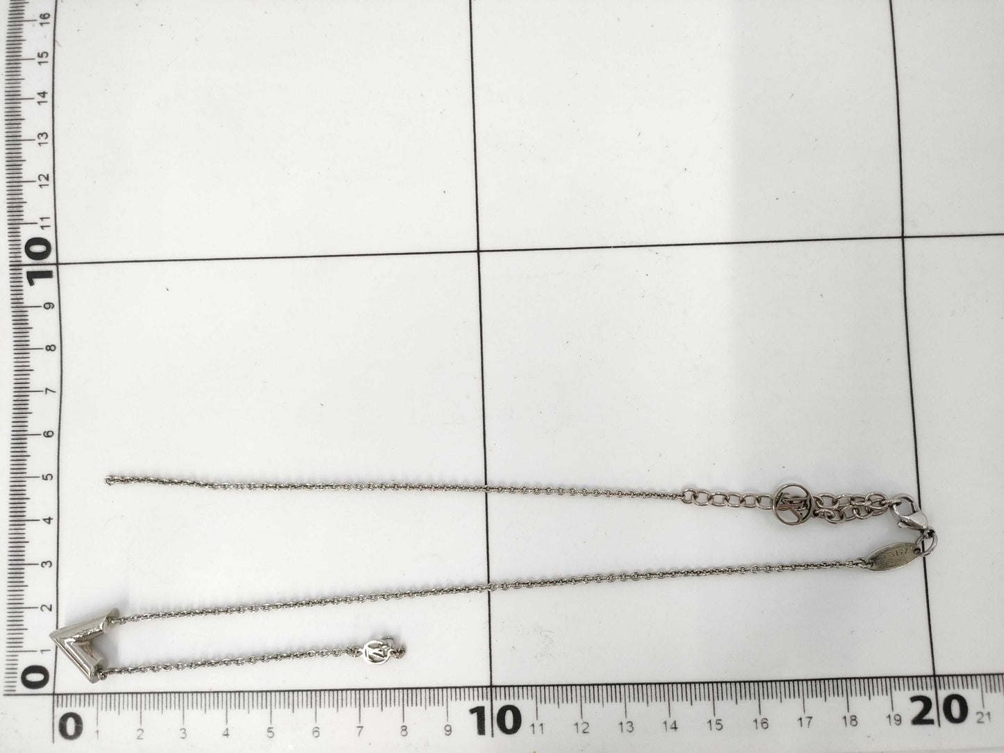 LOUIS VUITTON Louis Vuitton necklace