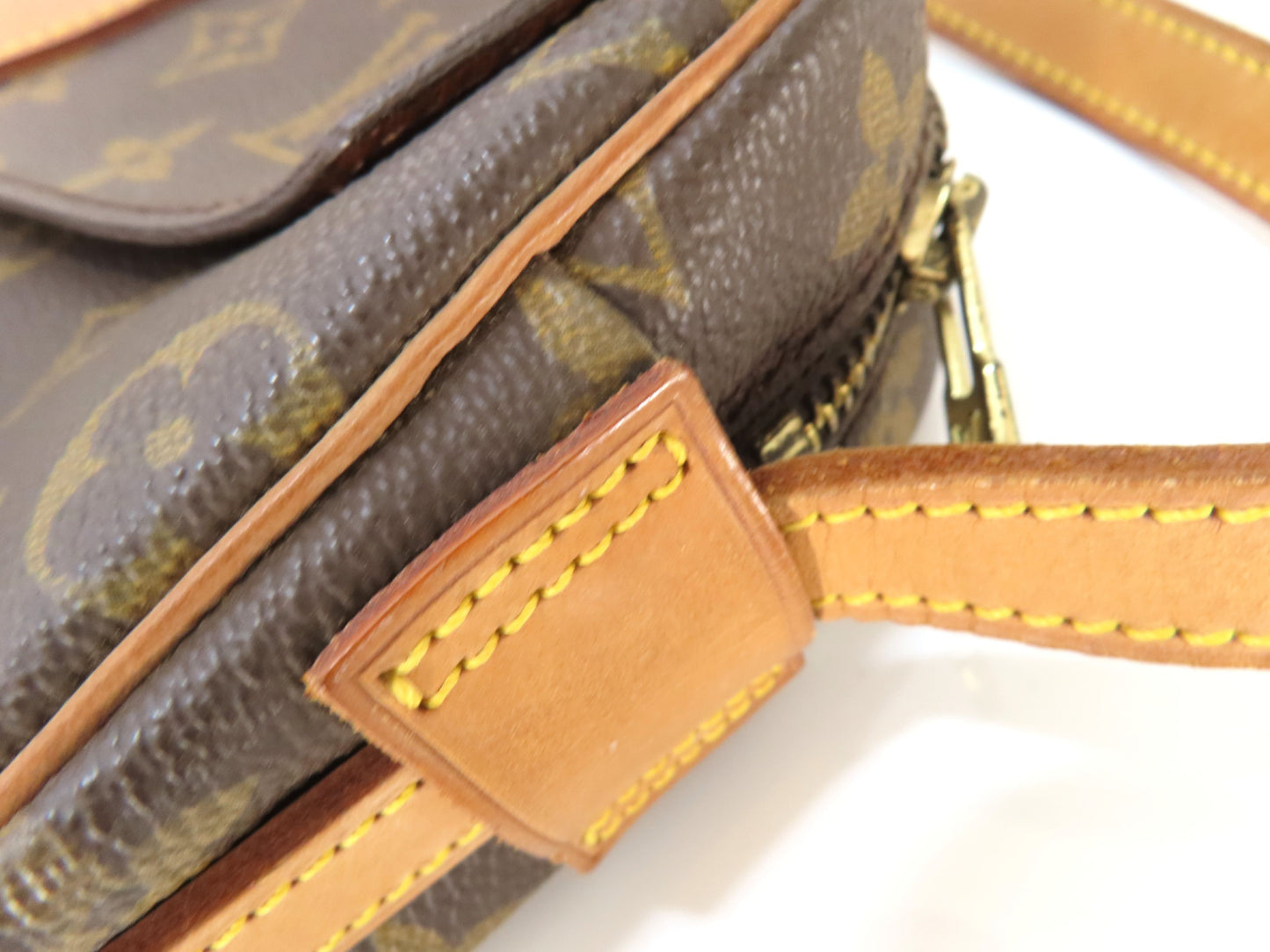 LOUIS VUITTON Monogram LV Shoulder Bag