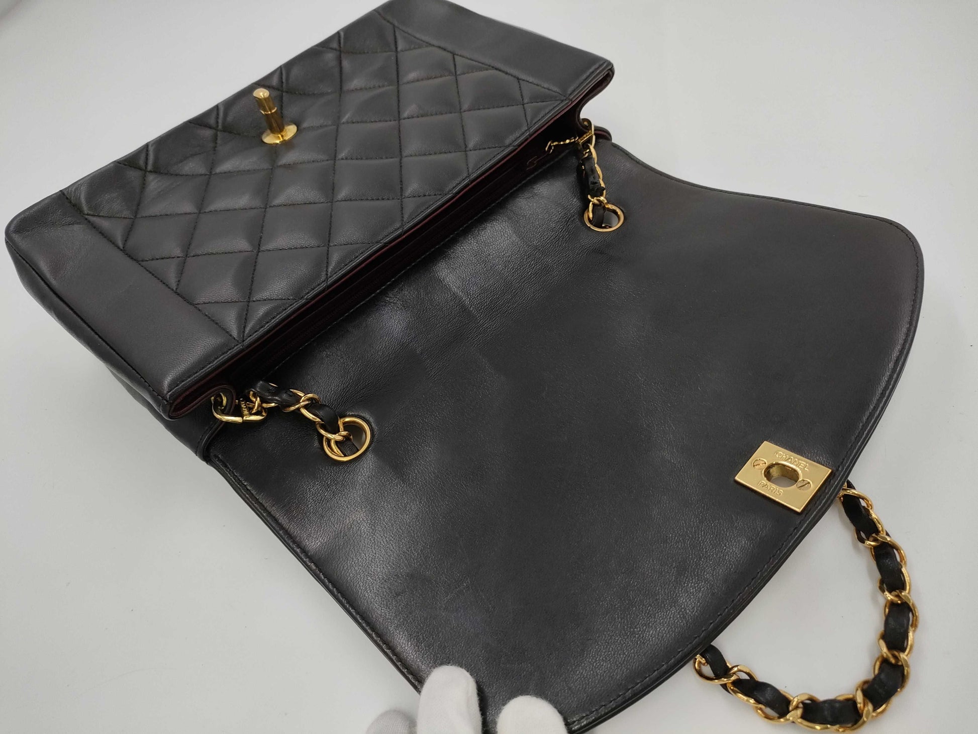 CHANEL Diana 25 Lamb Shoulder Bag