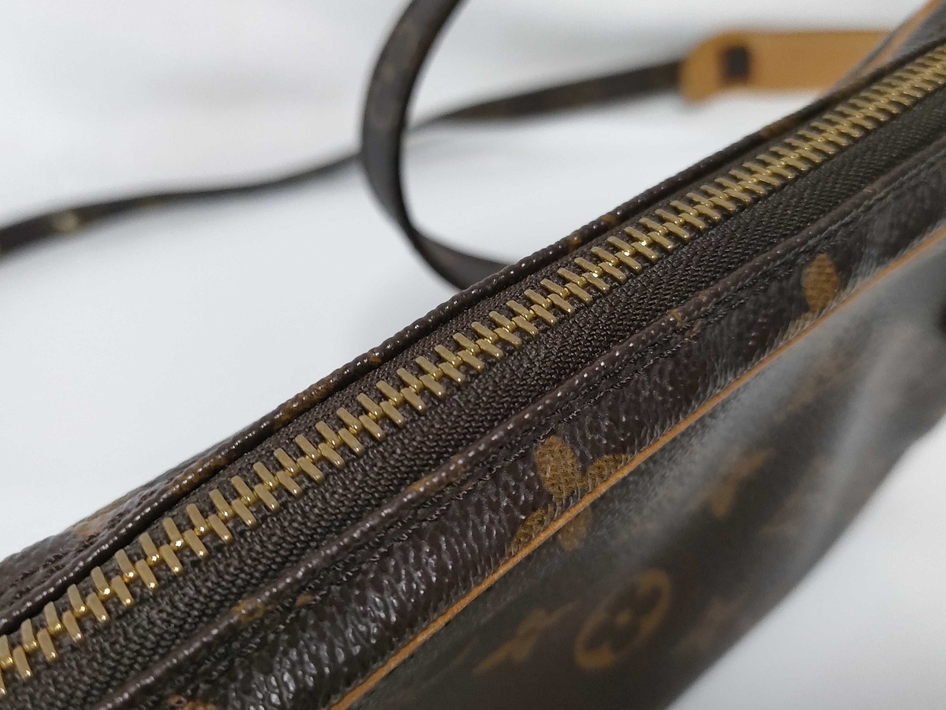 LOUIS VUITTON M51828 Monogram Marley Bandouliere Shoulder Bag