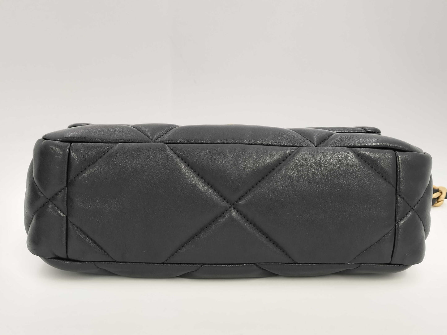 CHANEL Matelasse CHANEL19 Disneuf Chain Shoulder Bag 2WAY AS1160