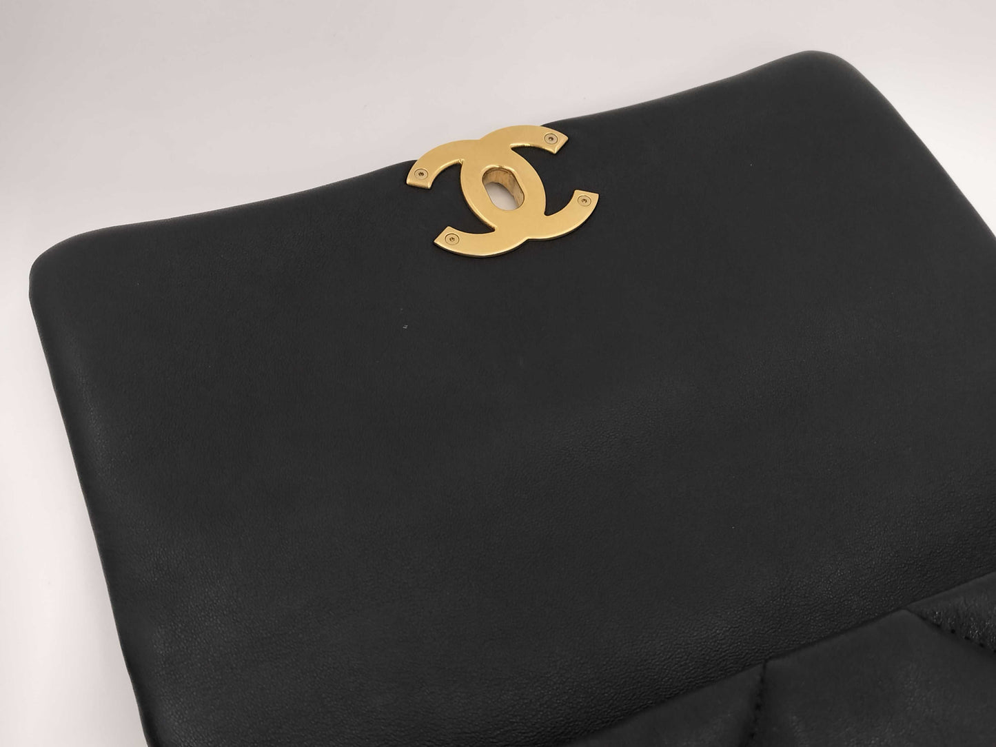 CHANEL Matelasse CHANEL19 Disneuf Chain Shoulder Bag 2WAY AS1160