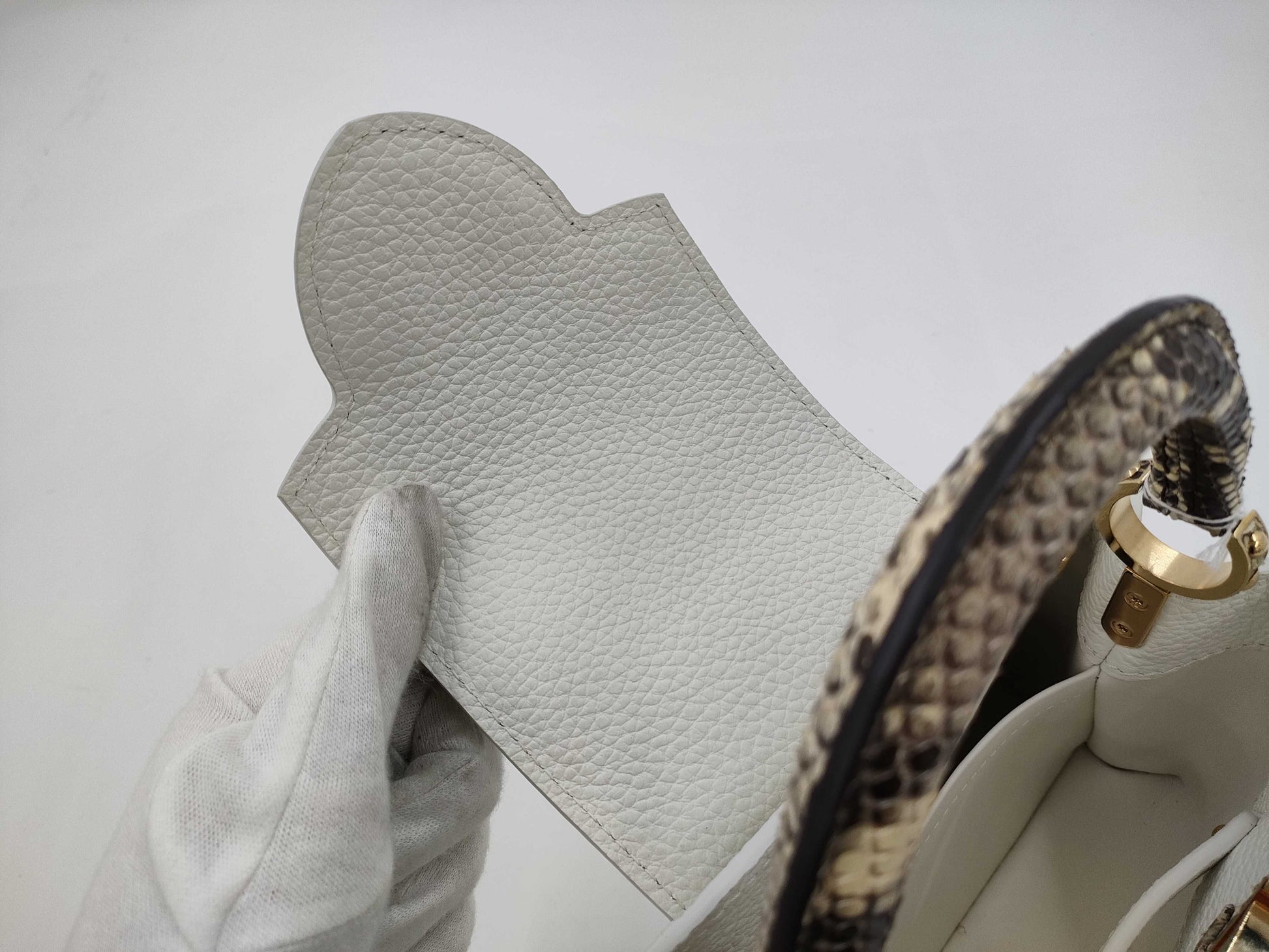 LOUIS VUITTON Louis Vuitton Logo Capucines Mini White Python RFID Handbag
