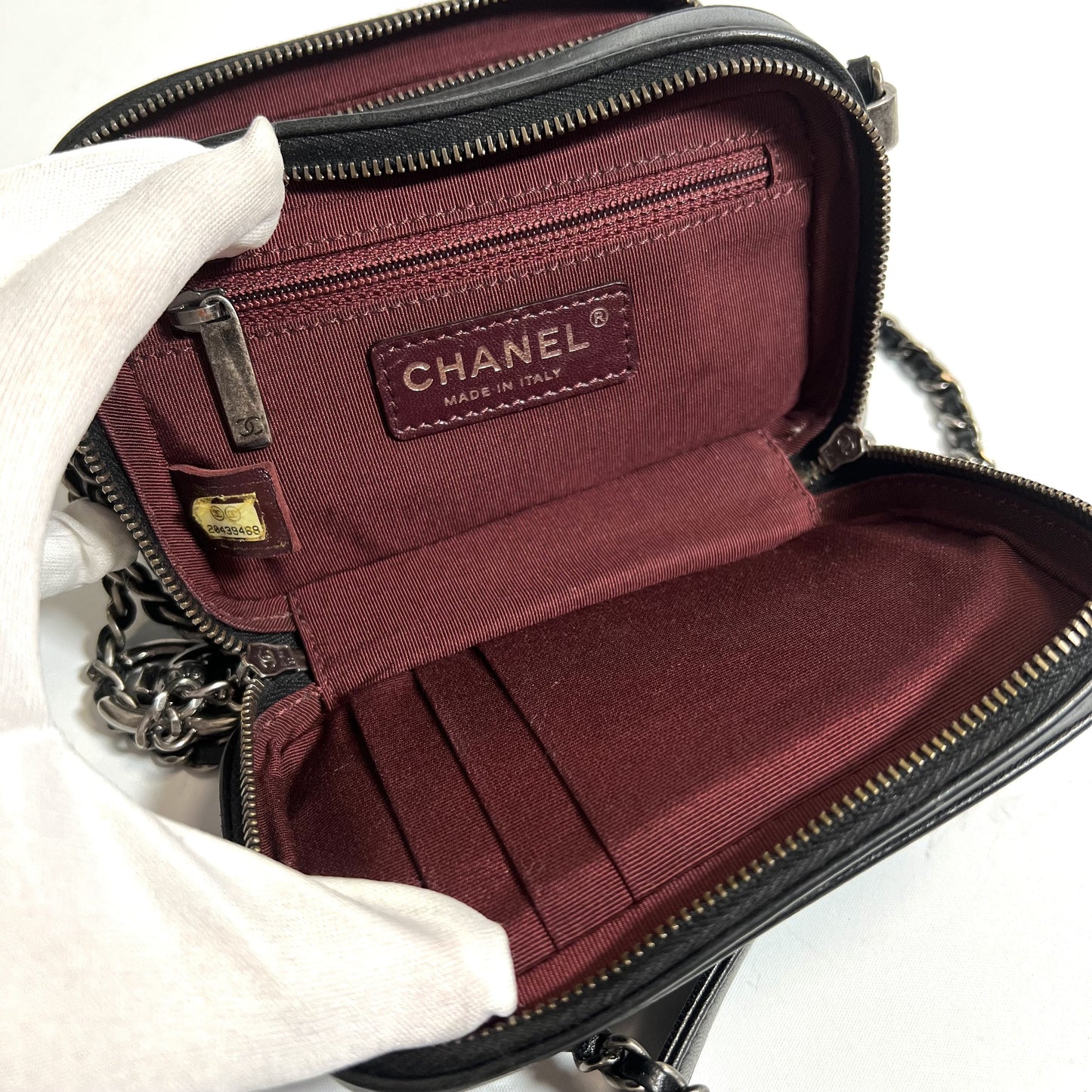 CHANEL CHANEL Boy Chanel Matelasse Shoulder Bag Lambskin 9cm Height x 16cm Width / Shoulder Bag