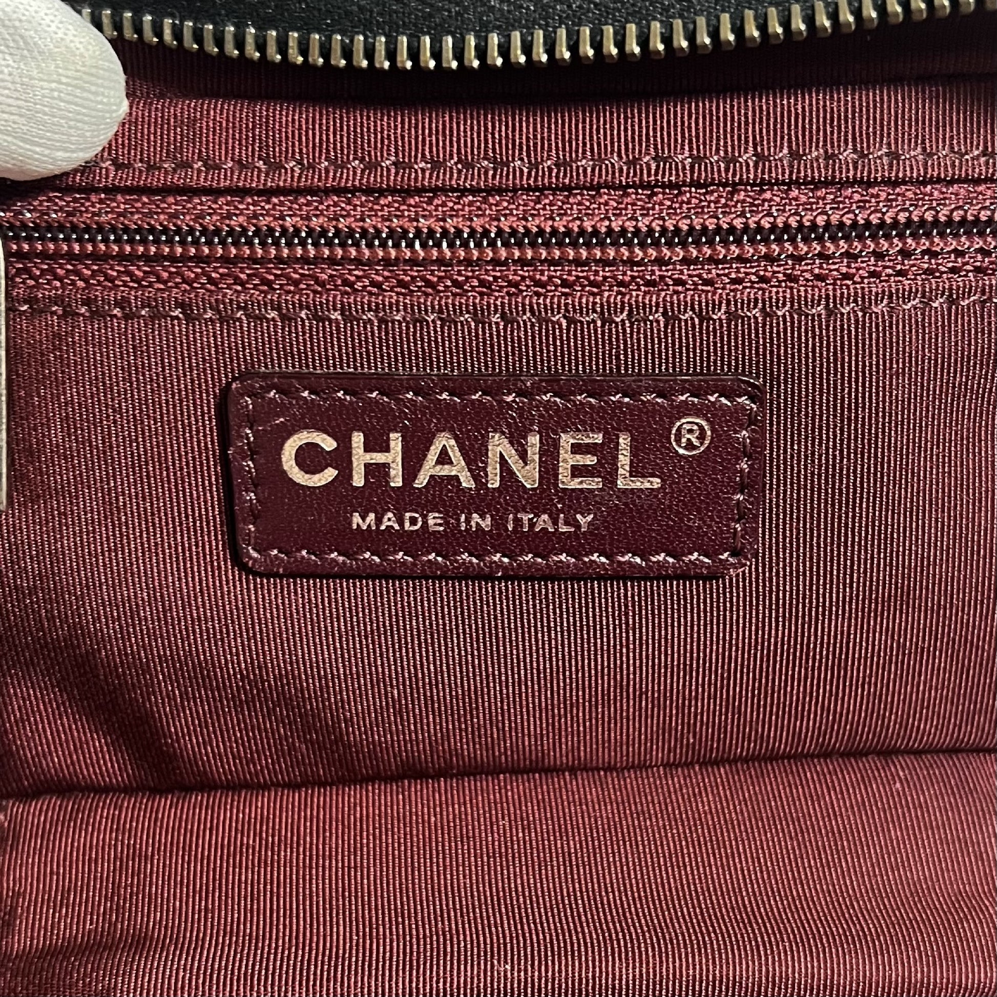 CHANEL CHANEL Boy Chanel Matelasse Shoulder Bag Lambskin 9cm Height x 16cm Width / Shoulder Bag