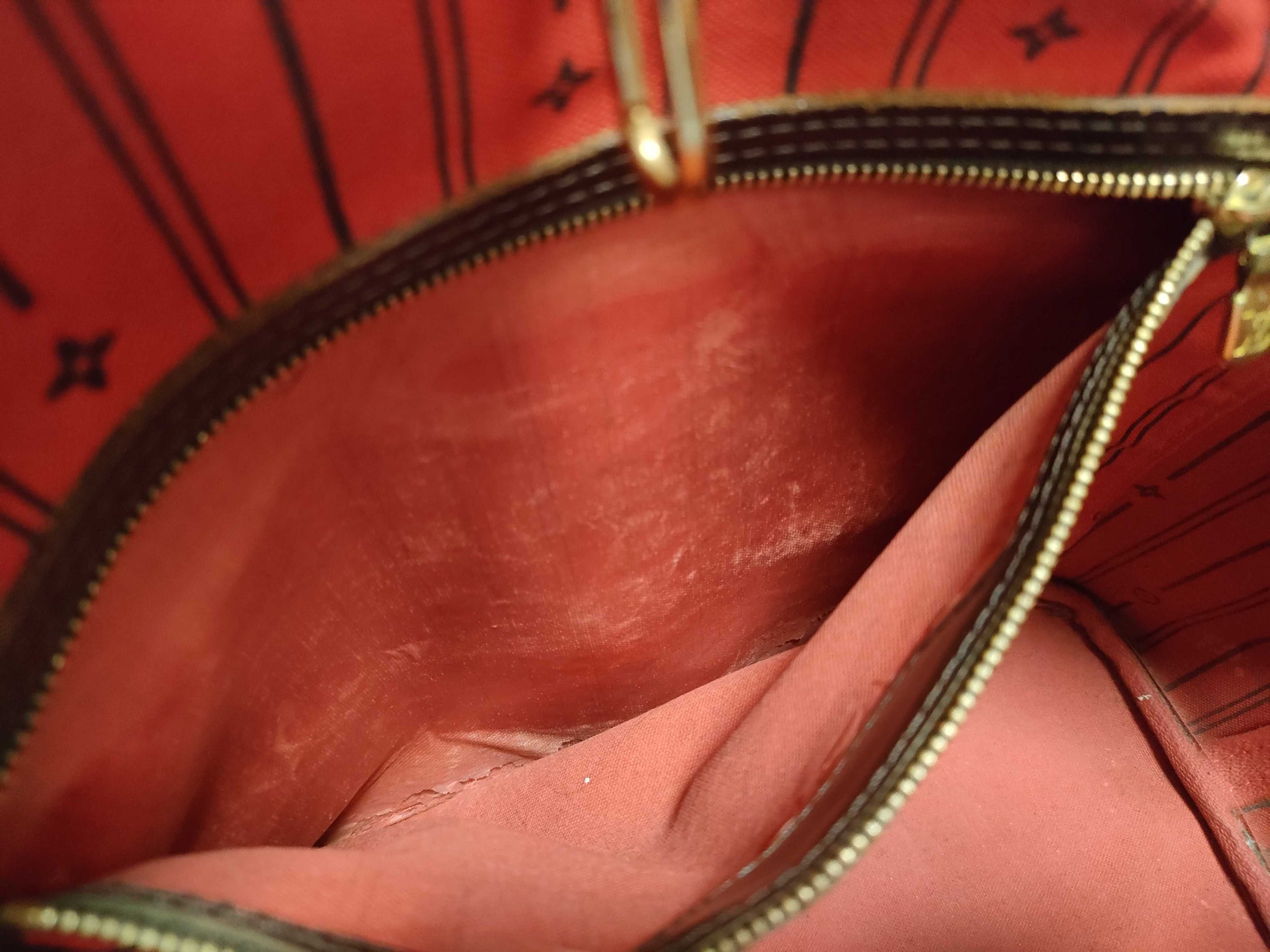 LOUIS VUITTON N41358 Damier Neverfull MM Engraved Shoulder Bag